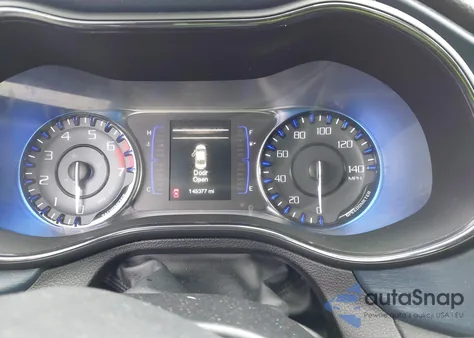 2015 Chrysler 200 S из США, поврежденный, VIN 1C3CCCBB5FN671183